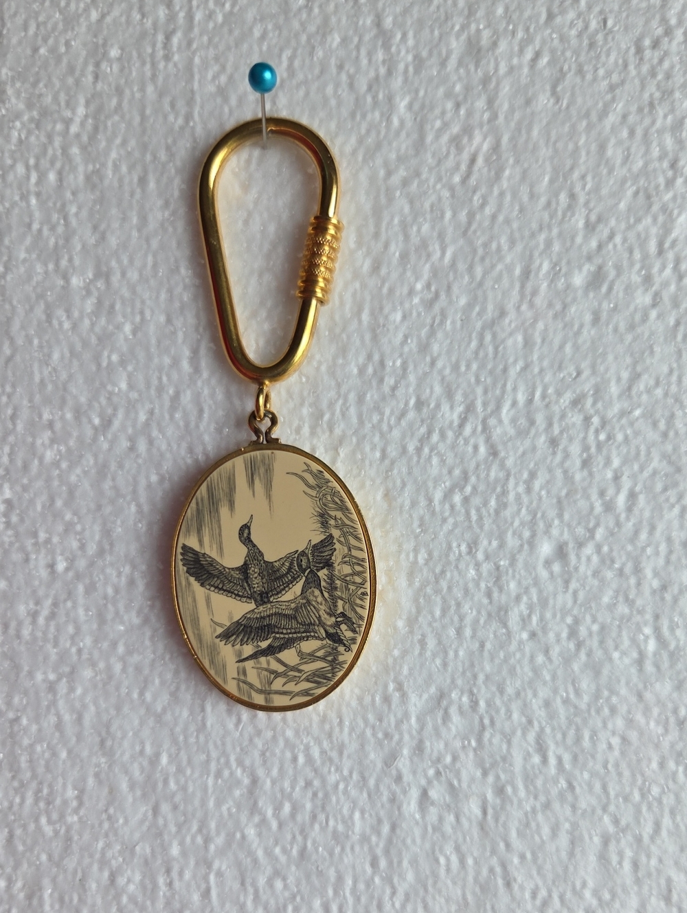 Gold Duck-Engraved Oval Keychain – Mens Accessory